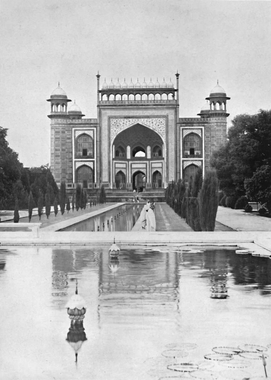 Agra. Brama Taj Mahal, c1910. autorstwa Unbekannt