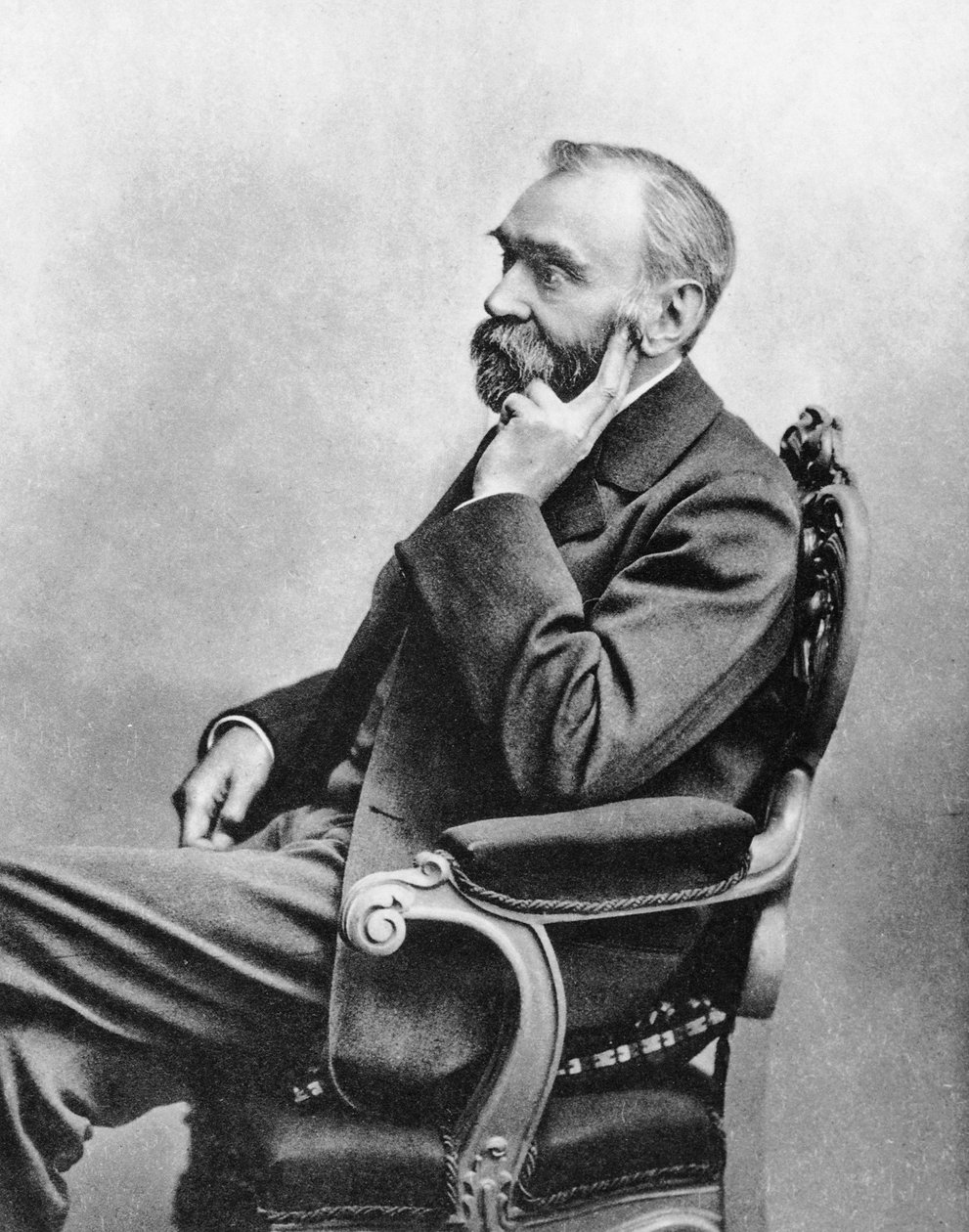 Alfred Bernhard Nobel, ok. 1880 r. autorstwa Unbekannt