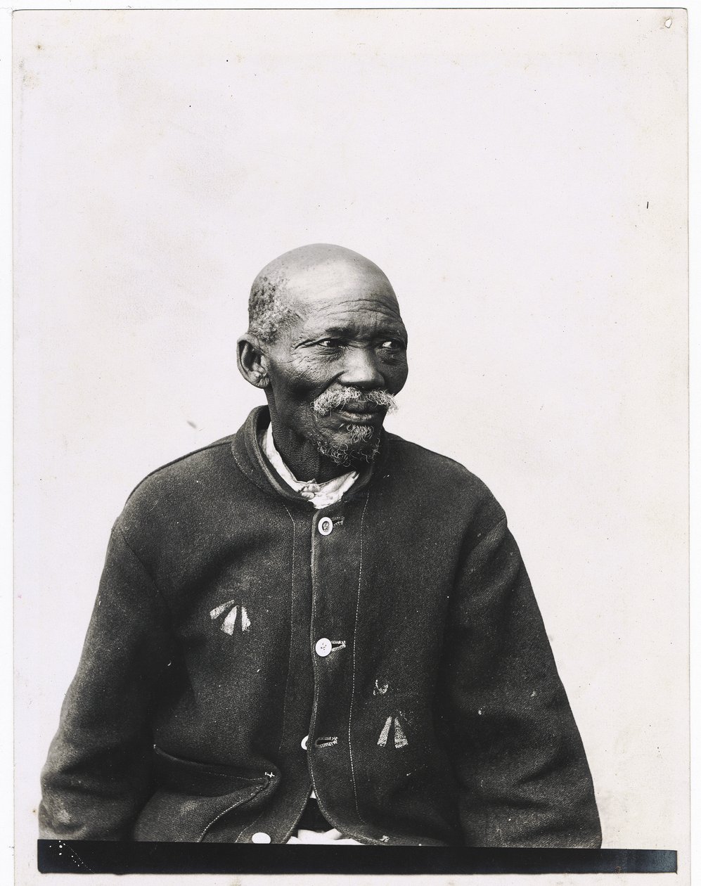 Premier Basuto Chief, ok. 1920 (odbitka żelatynowo-srebrowa) autorstwa Unbekannt