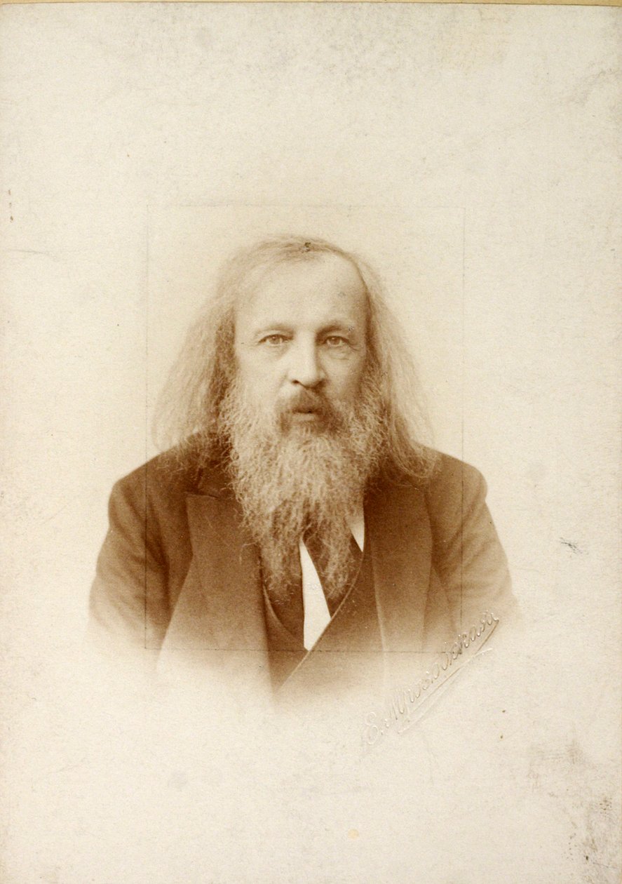 Dmitri Mendelejew, rosyjski chemik, c1890-c1907 autorstwa Unbekannt