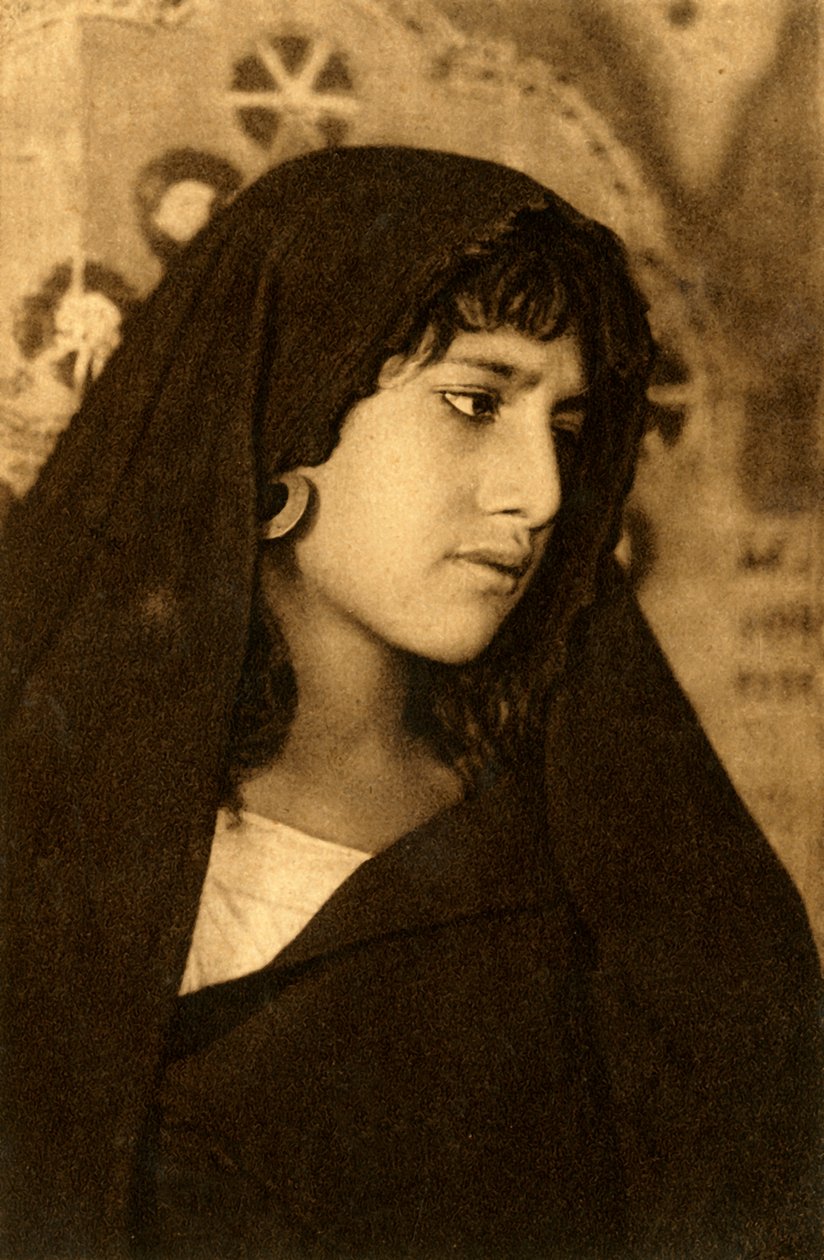Egipt - Arabian Beauty, c1918-c1939. autorstwa Unbekannt