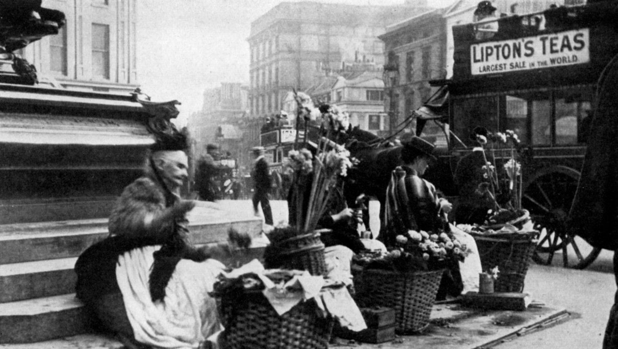 Sprzedawcy kwiatów na Piccadilly Circus, Londyn, 1901 1951 autorstwa Unbekannt