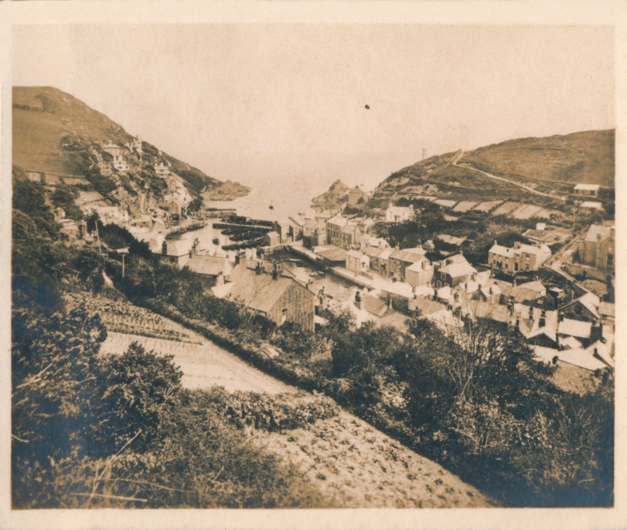 Widok ogólny Polperro, 1927 autorstwa Unbekannt