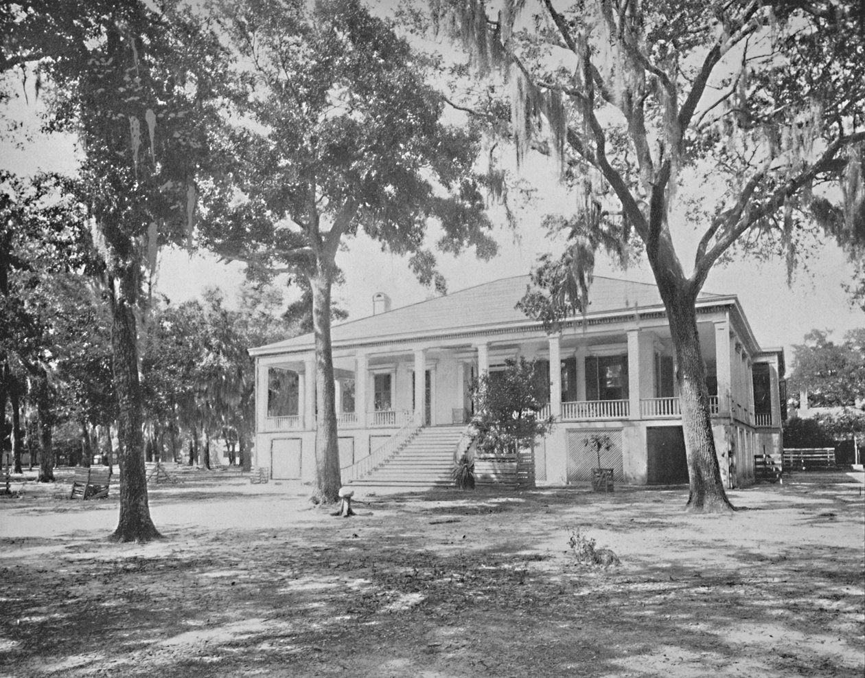Dom Jeffersona Davisa, Beauvoir, Luizjana, ok. 1897. autorstwa Unbekannt