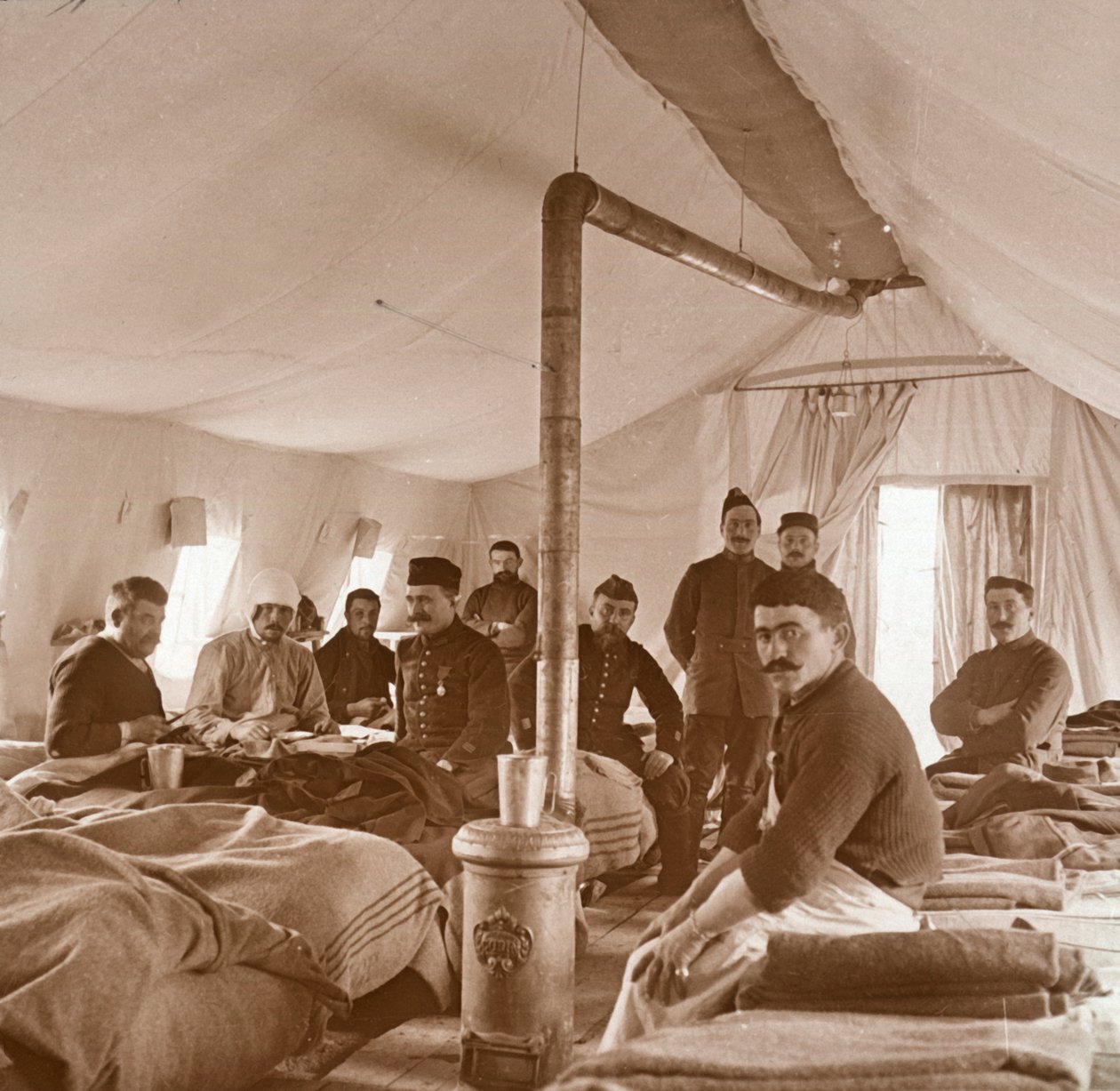 Szpital, Suippes, Somme, północna Francja, c1914-c1918 autorstwa Unbekannt