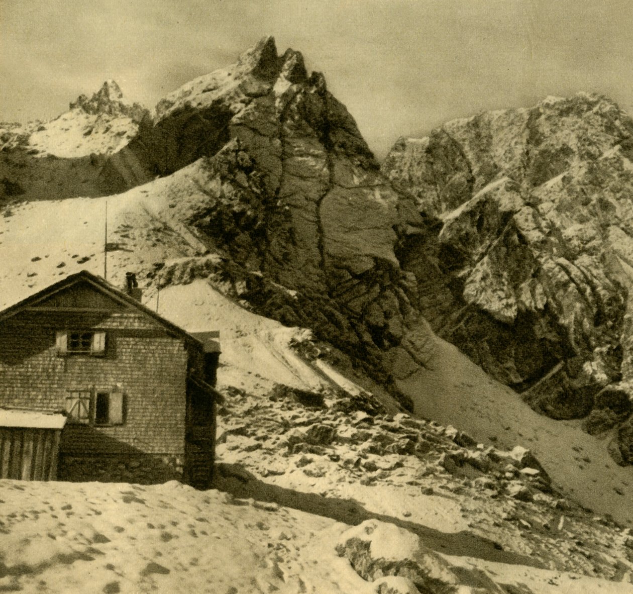 Karlsbaderhütte, Lienz Dolomity, Austria, ok. 1935. autorstwa Unbekannt