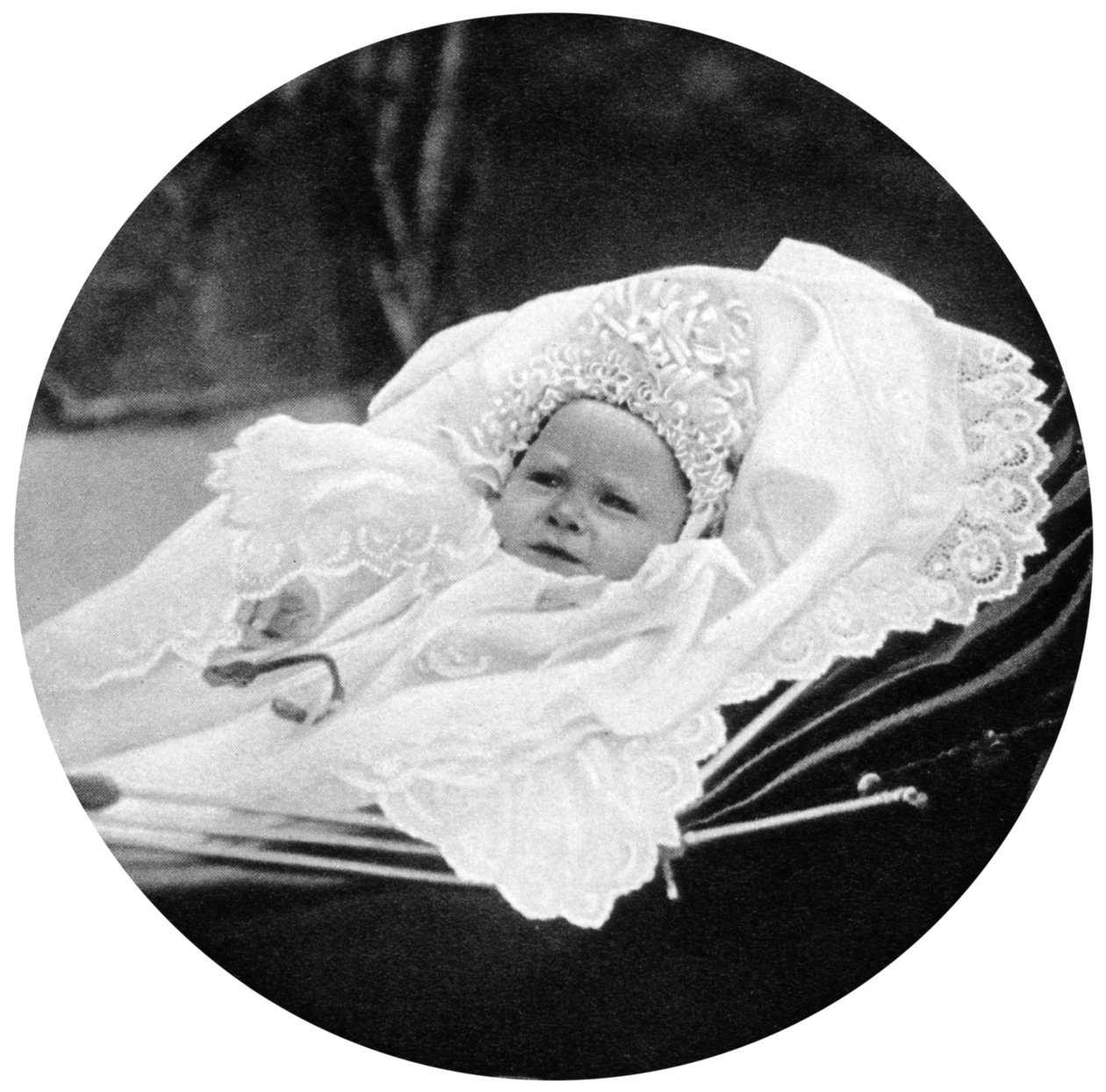 Książę Albert Windsor w wieku jednego roku, ok. 1896 r. autorstwa Unbekannt
