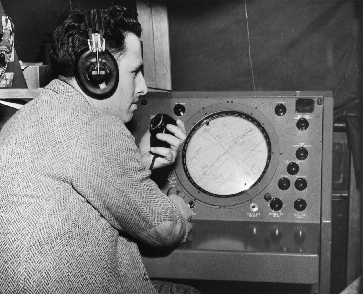 Operator radarowy, Plan Marshalla, 1947-1951 autorstwa Unbekannt