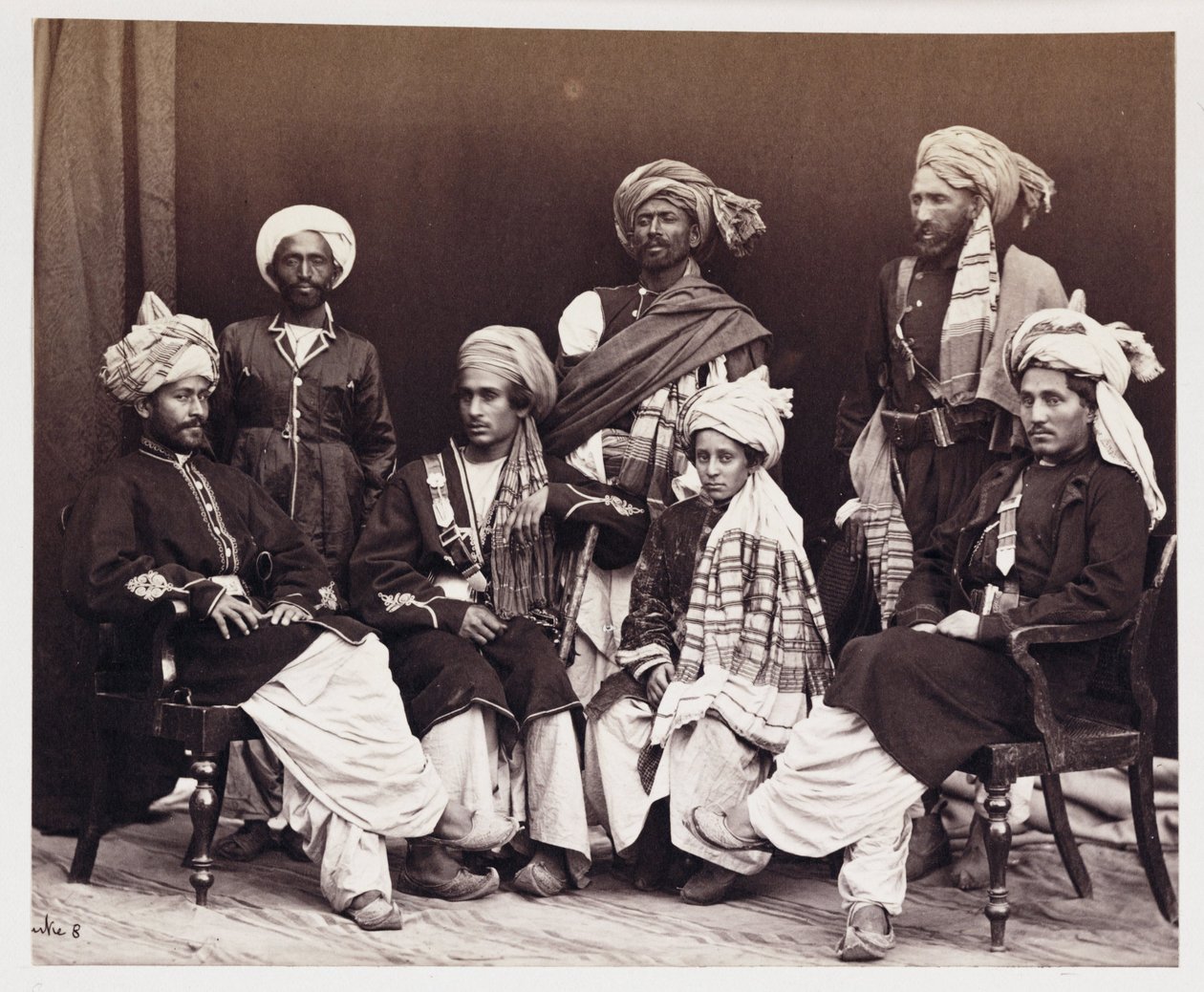 Synowie Nowroza Chana z pomocnikami, ok. 1878 r. autorstwa Unbekannt