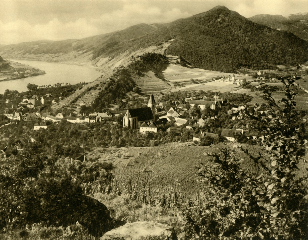 Szpic nad Dunajem, Wachau, Dolna Austria, c1935. autorstwa Unbekannt