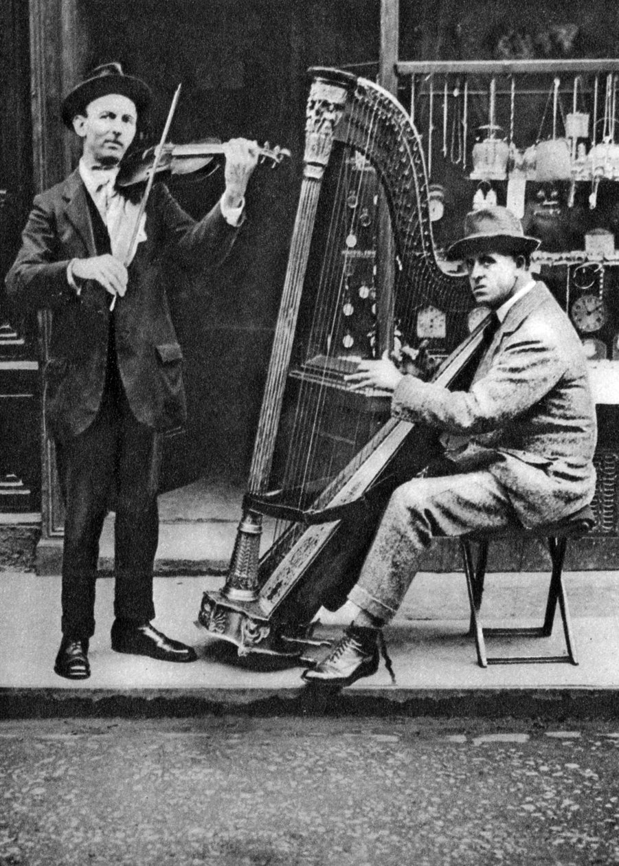 Muzycy uliczni, Londyn, 1926-1927 autorstwa Unbekannt