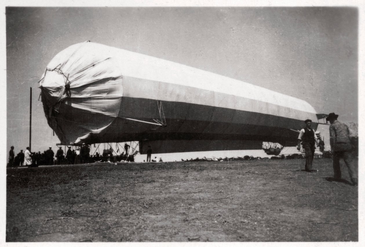 Zeppelin LZ 5 w Goeppingen, Niemcy, 1909 1933 autorstwa Unbekannt
