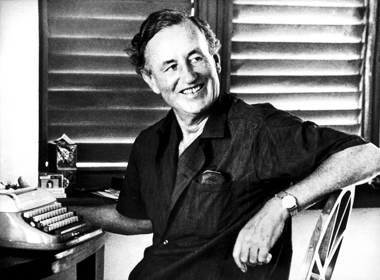 Ian Fleming autorstwa Unbekannt Unbekannt