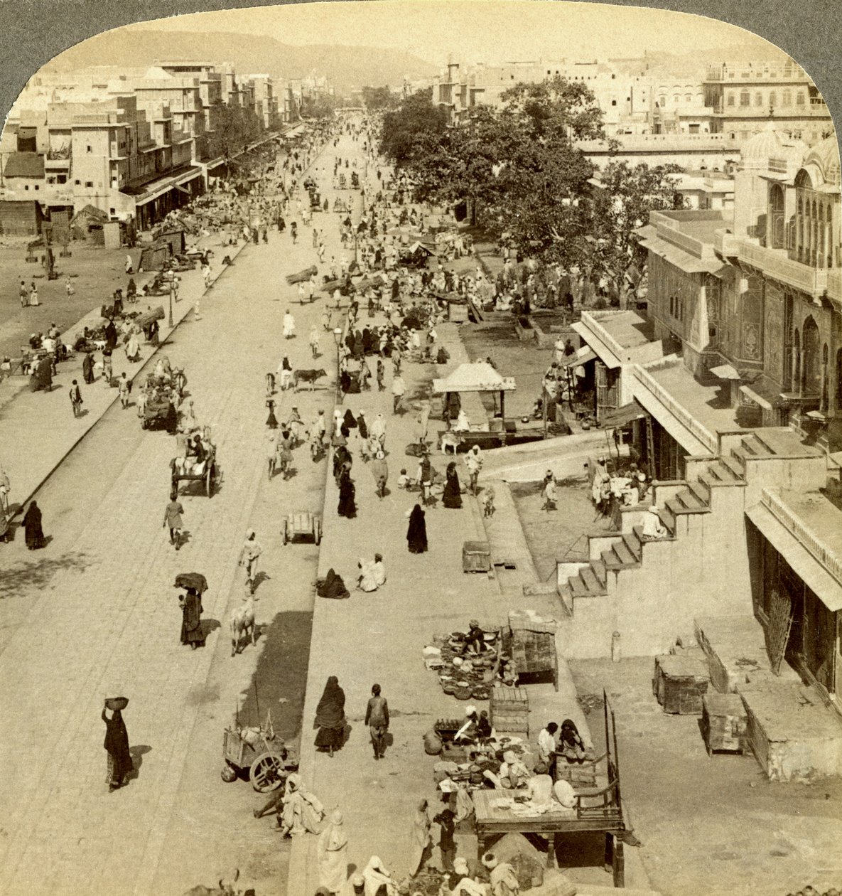Bazar Johri, Jepore, Orissa, Indie. autorstwa Underwood and Underwood