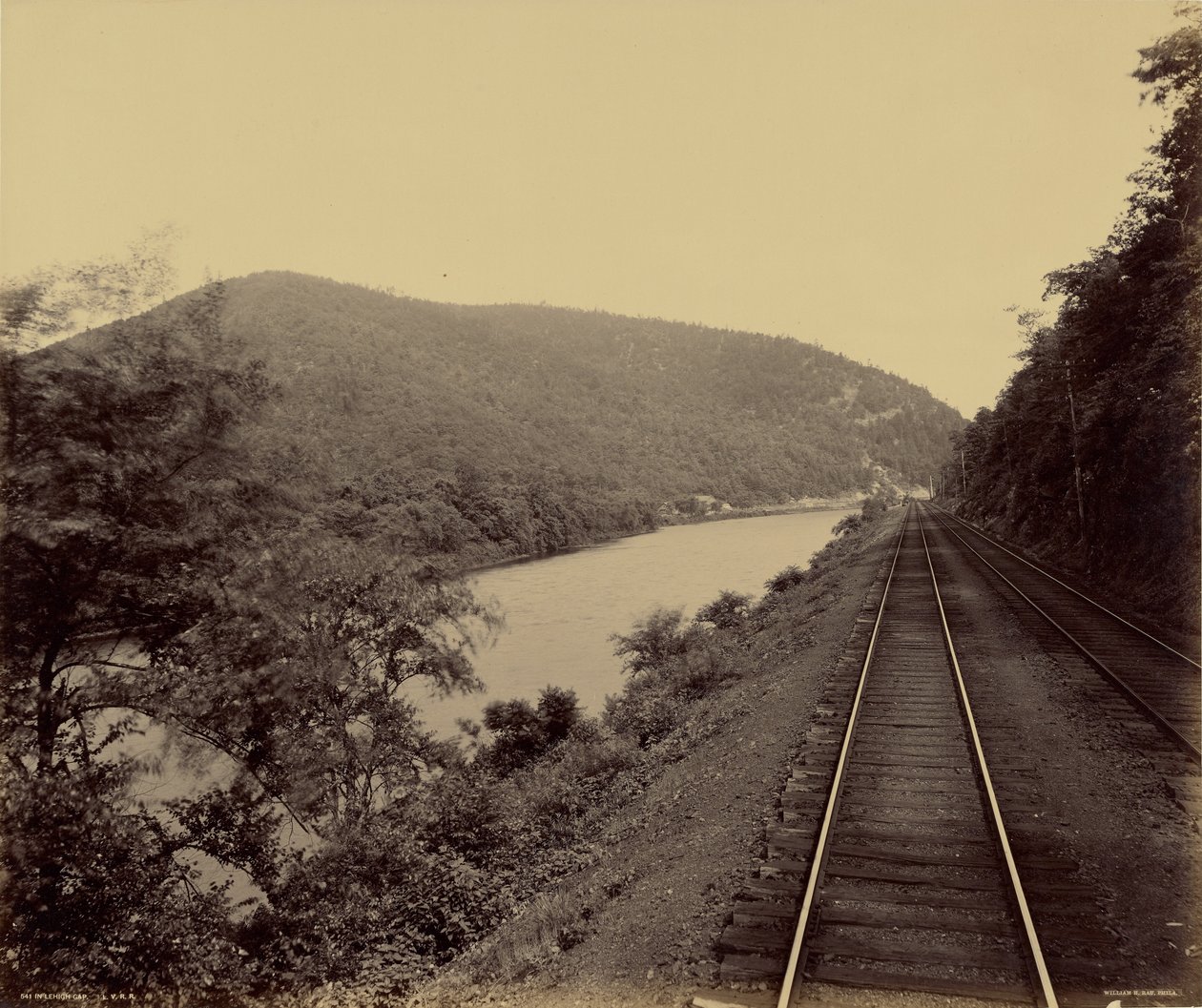 W Lehigh Gap. autorstwa William H. Rau