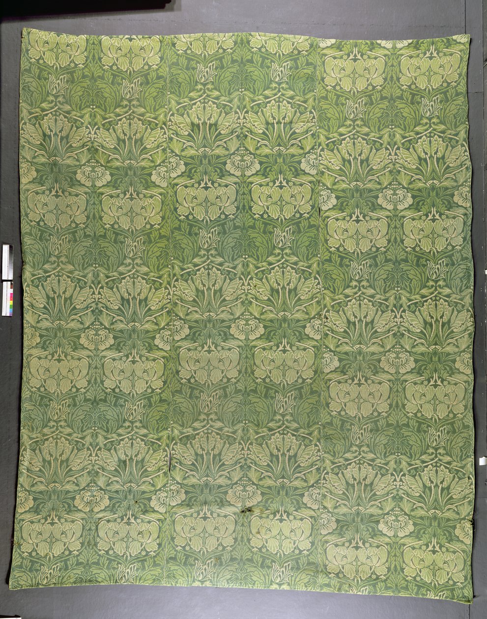 Projekt tkaniny „tulipan” (gobelin) autorstwa William Morris