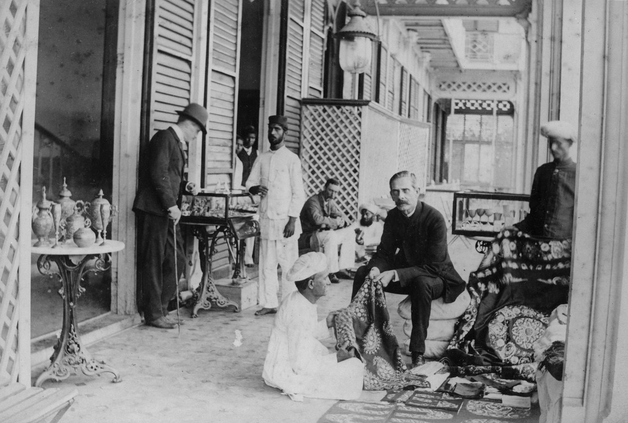 Bombaj: weranda hotelu Watsona, lata 70. XIX wieku autorstwa Willoughby Wallace Hooper