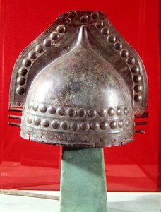 Hełm, 1000 pne (metal)