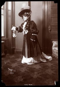 Anna Held, 1904 (srebrny odbitka żelatynowa)