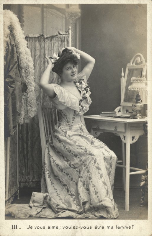 Kobieta przy toaletce autorstwa French Photographer