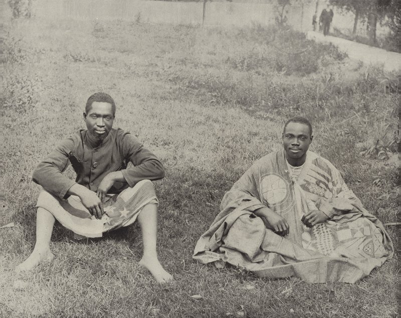 Z daleka Dahomej autorstwa American Photographer