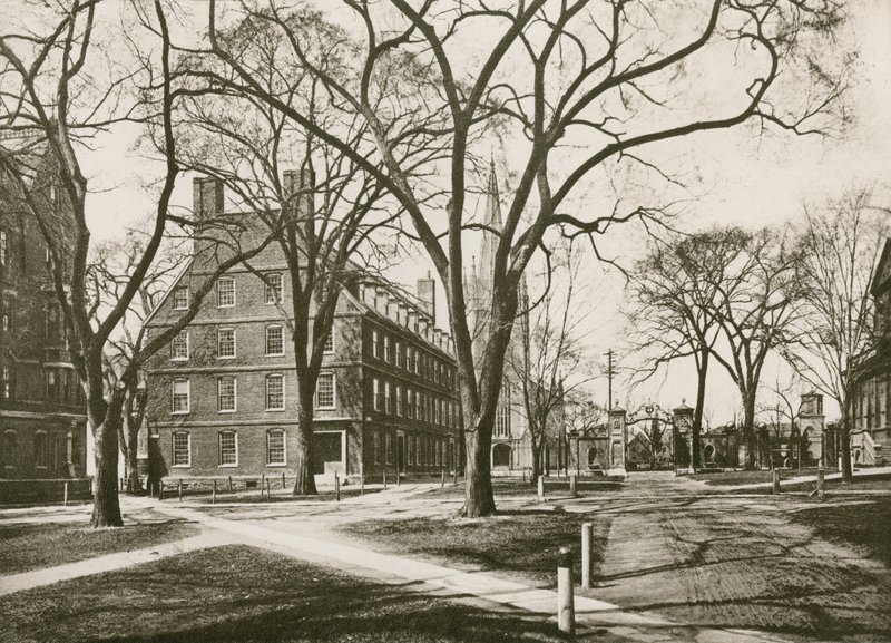 Massachusetts Hall, Harvard University, Cambridge (fotograwiura) autorstwa American School
