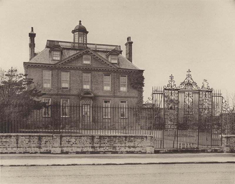 Dom Orła, Mitcham autorstwa Charles Latham