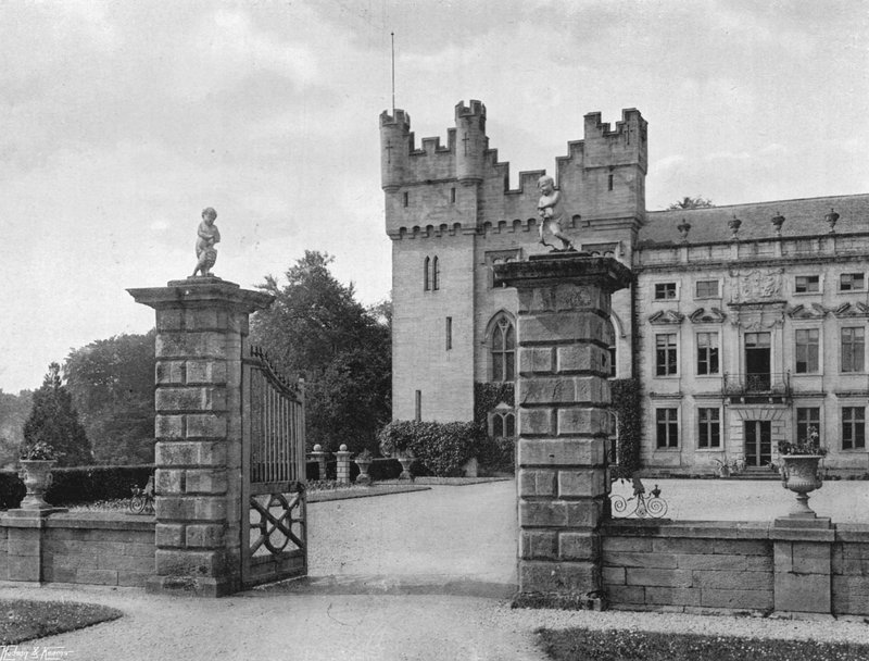 Wejście wschodnie autorstwa Charles Latham