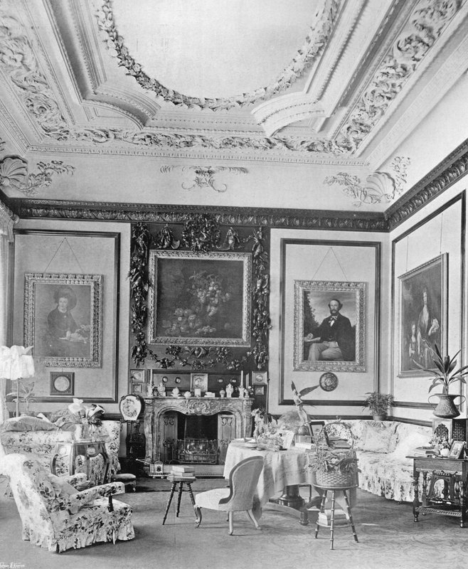 Salon autorstwa Charles Latham