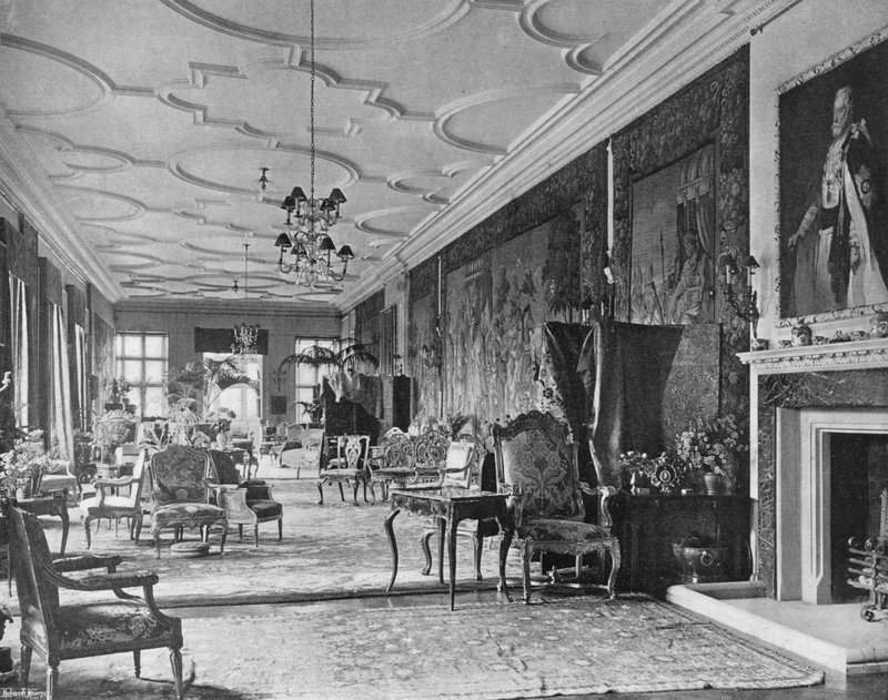 Długa Galeria autorstwa Charles Latham