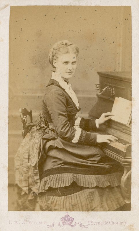 Christine Nielson autorstwa English Photographer