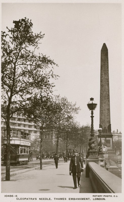 Cleopatras Needle, Thames Embankment, Londyn autorstwa English Photographer