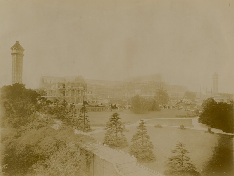Crystal Palace, Sydenham, Londyn autorstwa English Photographer