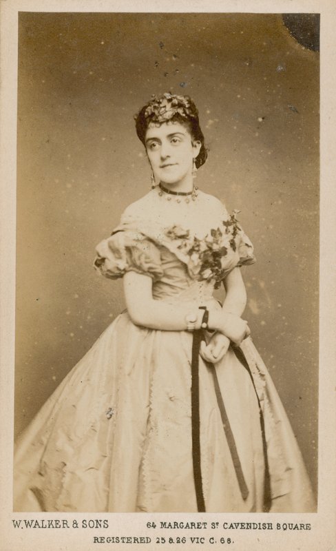 Fanny Józef autorstwa English Photographer