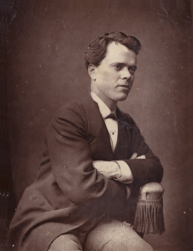 Harry Paulton autorstwa English Photographer