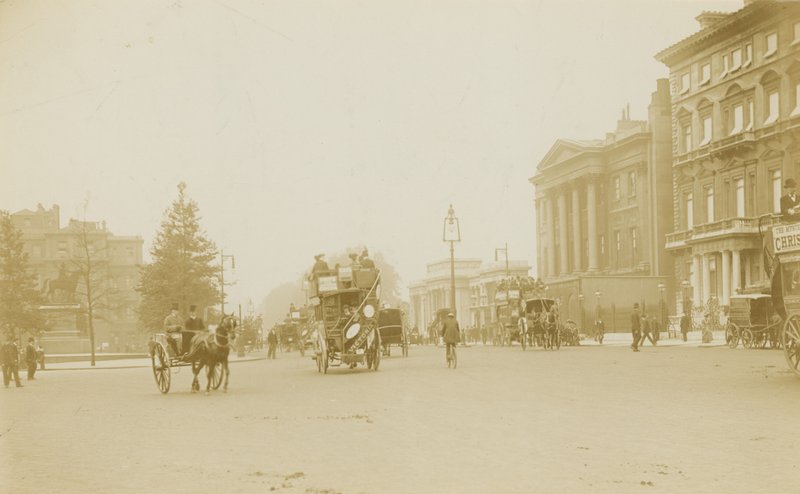 Hyde Park Corner, Londyn autorstwa English Photographer