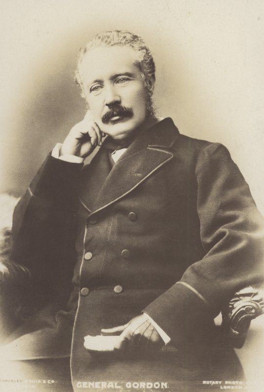 generał dywizji Charles George Gordon, autorstwa English Photographer