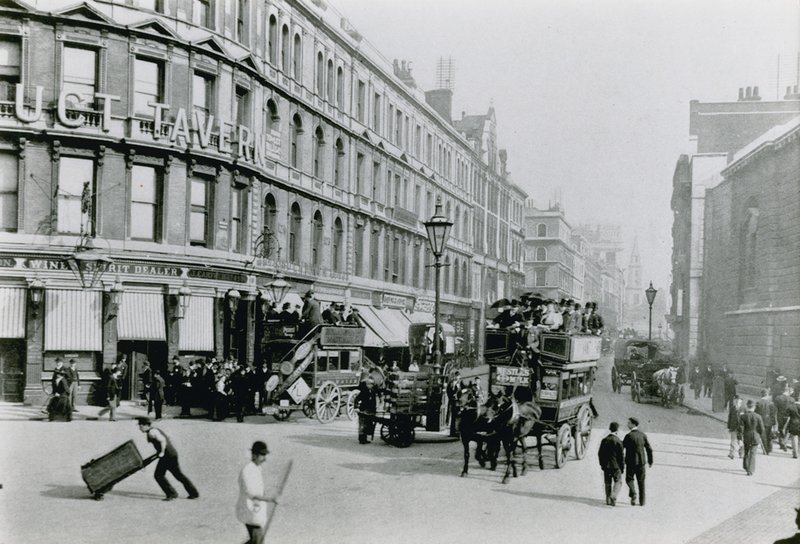 Newgate Street, Londyn autorstwa English Photographer