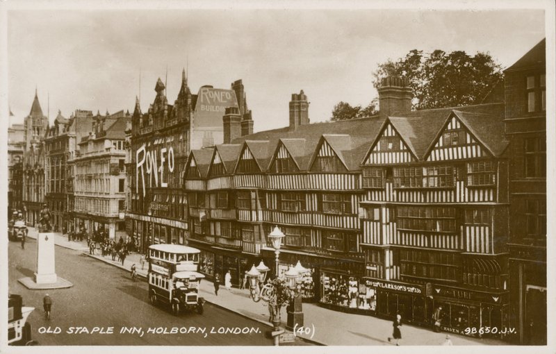 Old Staple Inn, Holborn, Londyn autorstwa English Photographer