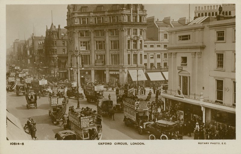 Oxford Circus, Londyn autorstwa English Photographer