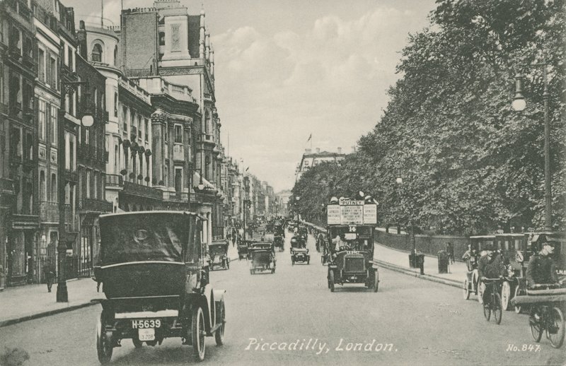 Piccadilly, Londyn autorstwa English Photographer