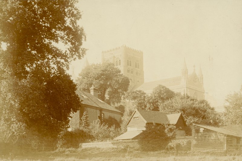 Opactwo St Albans (czarno-białe zdjęcie) autorstwa English Photographer