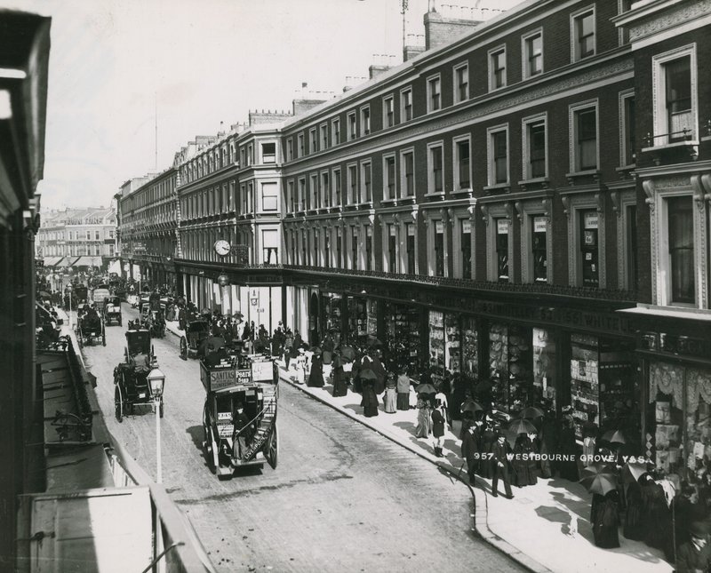 Whiteleys, Westbourne Grove, Londyn autorstwa English Photographer