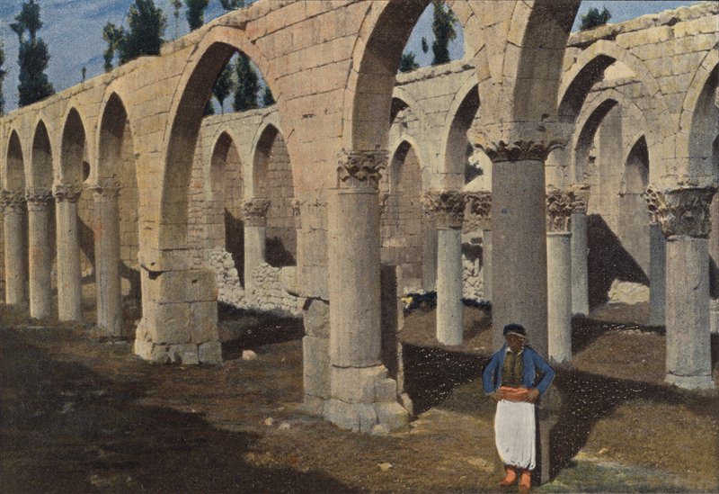 Baalbeck, Meczet Saladyna autorstwa European Photographer