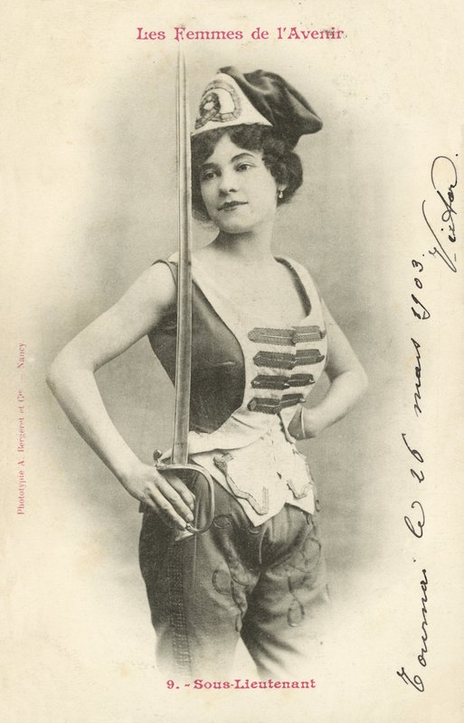 Podporucznik, Kobieta Przyszłości autorstwa French Photographer