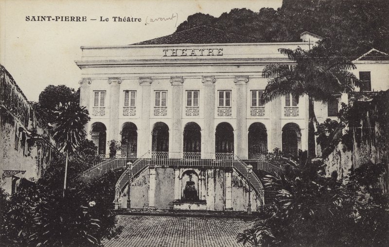 Teatr, Saint Pierre, Martynika autorstwa French Photographer