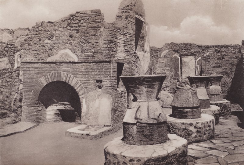 Piec i młyny, Owen i Mill autorstwa Italian Photographer