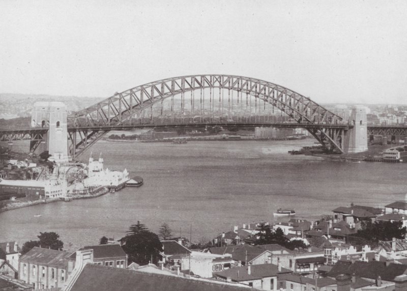 Sydney Harbour Bridge (zdjęcie czarno-białe) autorstwa Photographer Australian