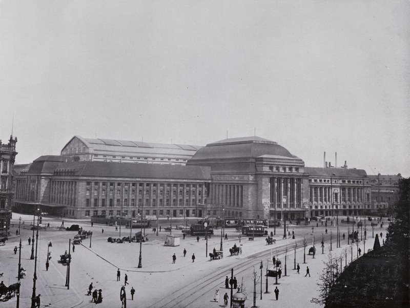 Lipsk: Dworzec Centralny (zdjęcie czarno-białe) autorstwa Photographer German