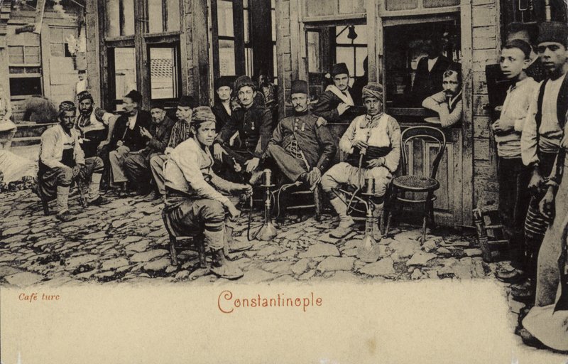 Turecka kawiarnia, Konstantynopol, 1898 autorstwa Turkish Photographer